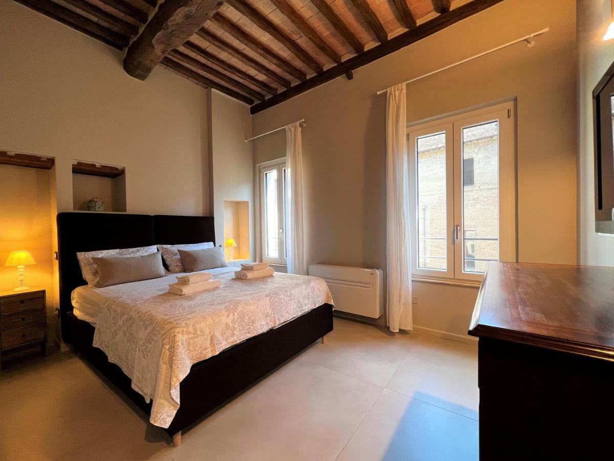 Via Roma 41-Dentro Le Mura Apartment Siena Luaran gambar